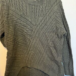 Green tunic sweater